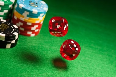 iOS Safari browser showing Caribbean Stud Poker table